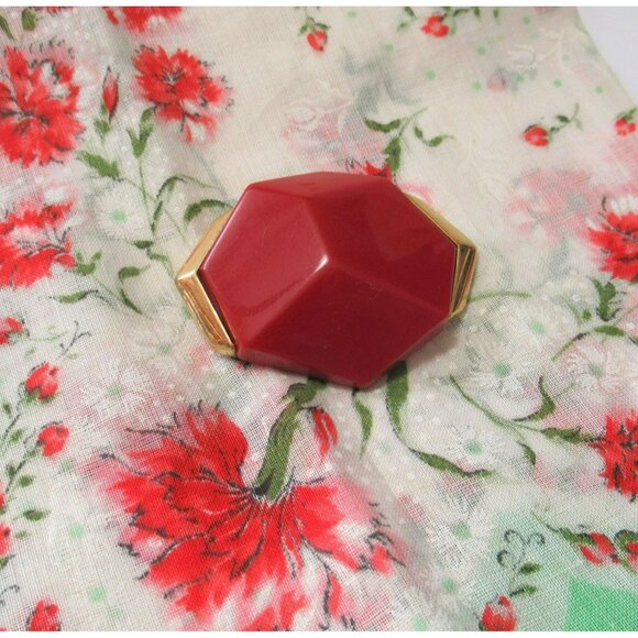 Vintage Signed Trifari Red Lucite & Gold-Tone Geometric Brooch Pin - Picture 1 of 7